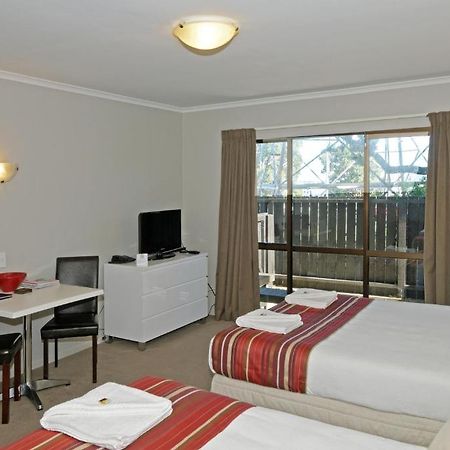 Airport Harbour Motel Auckland Exterior photo