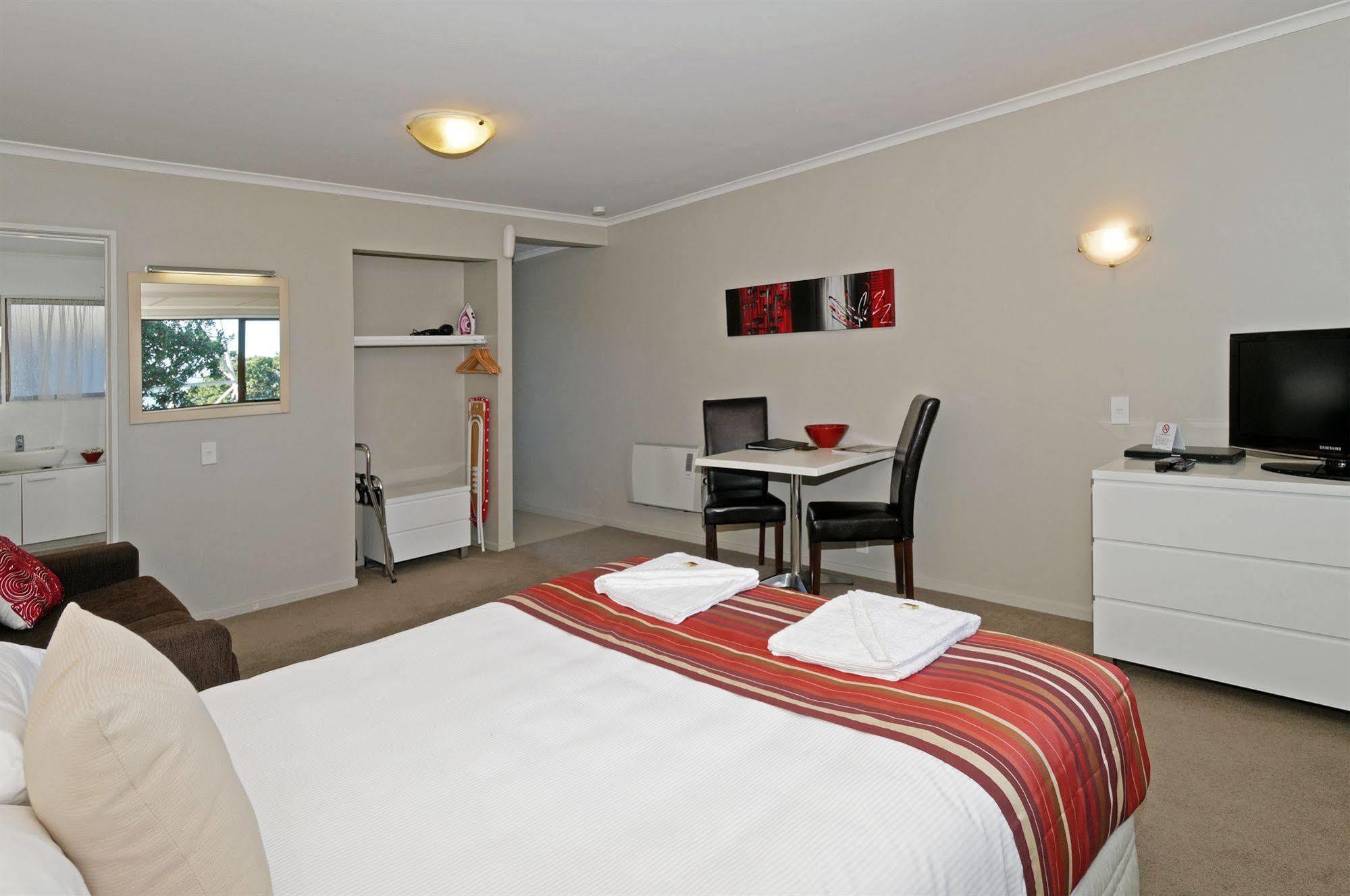 Airport Harbour Motel Auckland Exterior photo